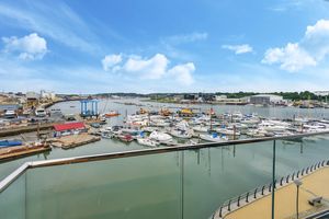 Photo 32- click for photo gallery